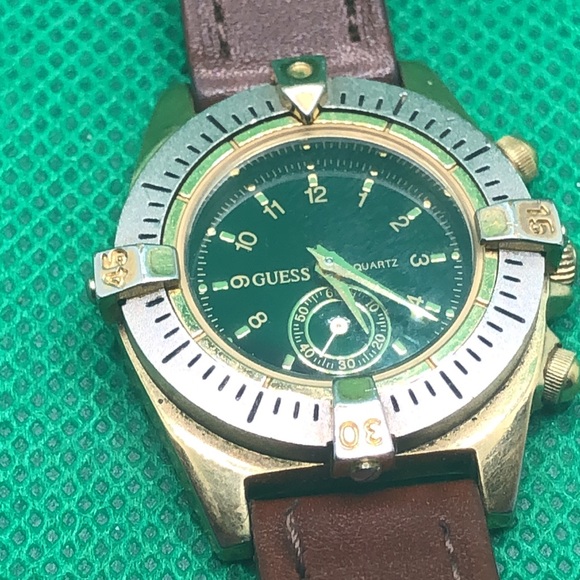 Ladies Guess Watch- green dial, gold/silver tone - Picture 3 of 12